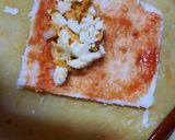 A picture of step 4 of Pizza bread roll.