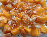 Gambar langkah 6 resipi Mango Float.