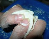 A picture of step 22 of Two Ways to Make Red Yeast Cabbage and Yellow Chive Dumplings (Boiled Dumplings + Potstickers).