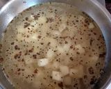 A picture of step 3 of Shakarkand-Matar ki sabzi.
