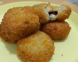 Foto langkah ke 4 dari resep Bola Bola Pisang.