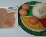 Foto del paso 1 de la receta: Oyakodon (親子丼) estilo Tamahide (玉ひで)