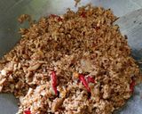 Foto langkah ke 5 dari resep Nasi Goreng Sambal Roa.