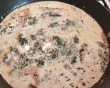 A picture of step 3 of Easy creamy chicken mushroom pasta.