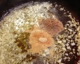 Foto del paso 3 de la receta: Brótola a la Meunière con crema de limón y papas saborizadas