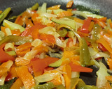 Foto del paso 2 de la receta: Espaguetis con toque oriental