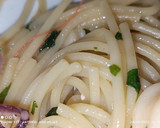 Foto del paso 9 de la receta: Spaghetti con calamares y langostinos 😋😋