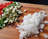 Foto del paso 1 de la receta: Canelones de verduras con chorizo