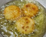 A picture of step 9 of Kakara pitha-Traditional Oriya Sweet.