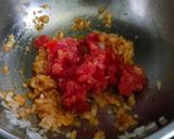 A picture of step 2 of Drumstick sabji punjabi style.