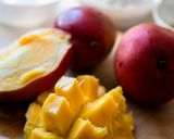 Gluténmentes mangó kuglóf (tojásmentes, vegán, vegetáriánus, cukormentes, tejmentes, laktózmentes) recept fázis 1 fotója