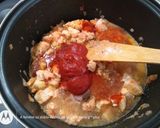 Csicseriborsós-édesburgonyás csirkemellpaprikás kolbásszal recept fázis 3 fotója