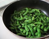 A picture of step 4 of Just Steam! Flavorful, Low-Sodium Edamame.