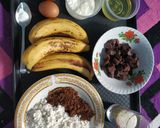 Foto langkah ke 1 dari resep Chocolate banana bread.