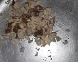 A picture of step 5 of Kesariya coconut stuffed modak.