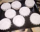 A picture of step 5 of Cupcakes.
