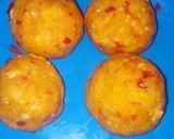 A picture of step 2 of Yam egg roll.