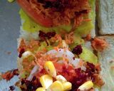 A picture of step 6 of Potato veg sandwich.