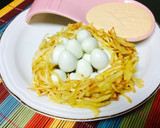 Foto del paso 5 de la receta: Nido de huevos de codorniz con salsa rosa