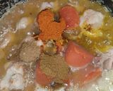A picture of step 3 of Chicken Qorma.