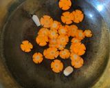 Foto langkah ke 2 dari resep Sayur Taoge Kuah Bening.