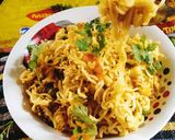 A picture of step 1 of Masaledar Maggi noodles.