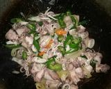 Foto langkah ke 2 dari resep Cumi asin cabai ijo.