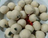 Foto langkah ke 5 dari resep Cilok empuk isi telur.