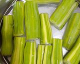A picture of step 1 of Besan drumstick ---- a simple yet tasty summer vegetable.