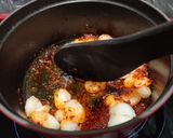 A picture of step 2 of Sundubu Jjigae (순두부찌개) Korean tofu stew.