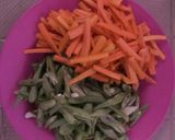 Foto langkah ke 1 dari resep Oseng buncis+wortel ekstra daging dan baso.