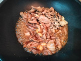 蒜子炒肉
