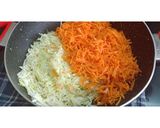 A picture of step 1 of Carrot and bottle gourd(lauki) Halwa.
