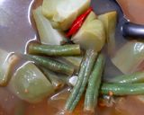 Foto langkah ke 3 dari resep Sayur Asem Belimbing Wuluh.