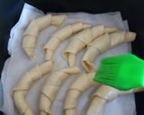 Foto del paso 4 de la receta: Croissant de hojaldre en freidora de aire