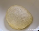 A picture of step 1 of Mini Calzones with Sausage and Cheese Filling.