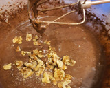 Foto del paso 2 de la receta: Bizcocho de chocolate con zanahoria y nueces troceadas