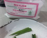 Foto langkah ke 1 dari resep Kue Putu (Ala Chef) - Ori n Glaze Chocolate.