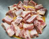 รูปขั้นตอนการทำที่ 2 ของ ซี่โครงหมูนึ่งเต้าหู้ยี้