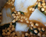 Foto del paso 6 de la receta: Garbanzos con espinacas, bacalao y extra de majado