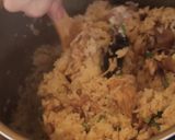 Foto langkah ke 9 dari resep Nasi Ayam Favorit Singapura: Tidak Digoreng, Cukup Pakai RICE COOKER!.
