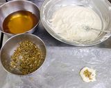 A picture of step 2 of Dahi Gujiya.