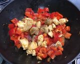 Une image de l'étape 9 de Poulet aux poivrons rouges crème et parmesan.