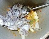 Foto langkah ke 3 dari resep Sotong/cumi saus padang🌶️🔥.