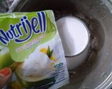 Foto langkah ke 1 dari resep Puding kelapa muda selasih nutrijell.