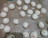 Foto langkah ke 5 dari resep Baso Aci kuah isi kornet.