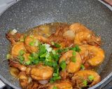 Foto langkah ke 3 dari resep Udang Saus Mentega.