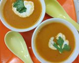A picture of step 4 of Creamy tomato,carrot soup.