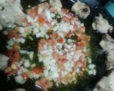 Foto del paso 2 de la receta: Arroz con costillas, pollo y verduras