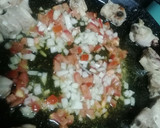Foto del paso 2 de la receta: Arroz con costillas, pollo y verduras